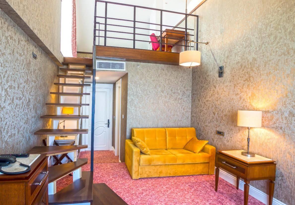 Mell Hotel Trabzon Esterno foto