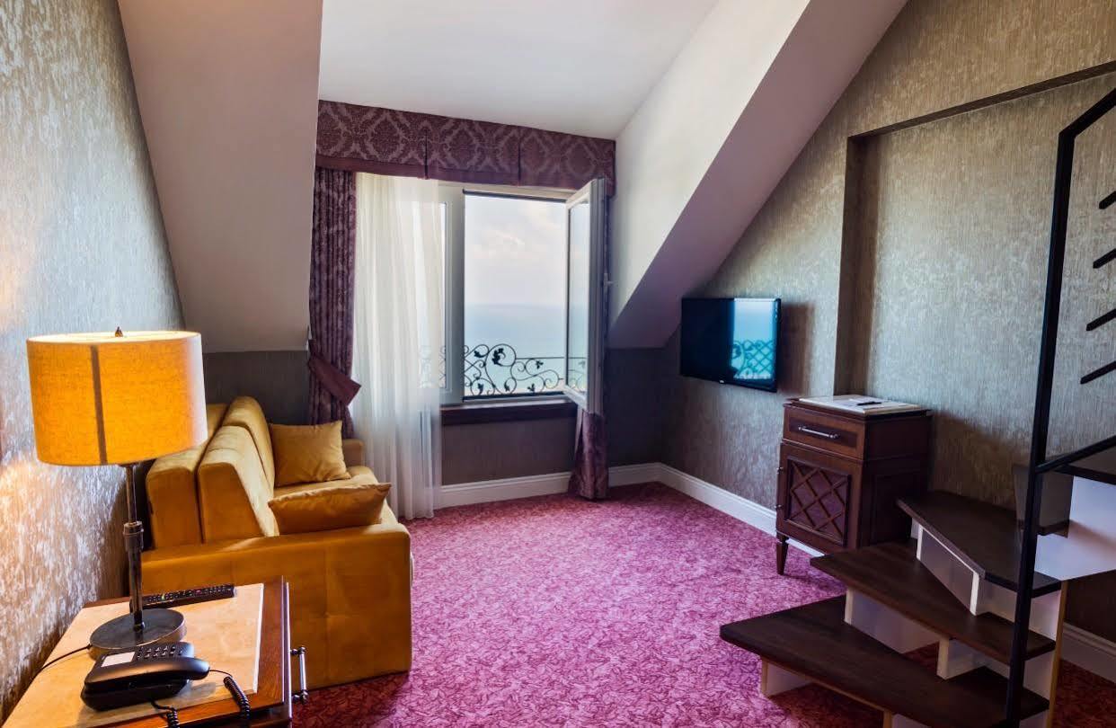 Mell Hotel Trabzon Esterno foto